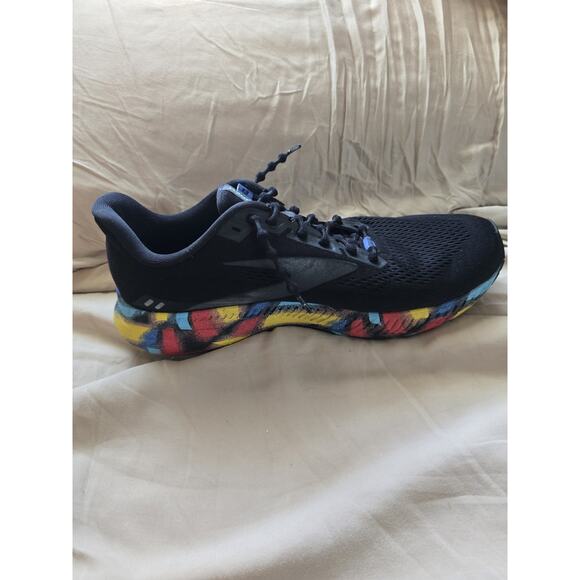 BROOKS Launch 8 Run Victory Black Red Blue Yellow Running Shoes Men\'s Size 10.5 main image 10